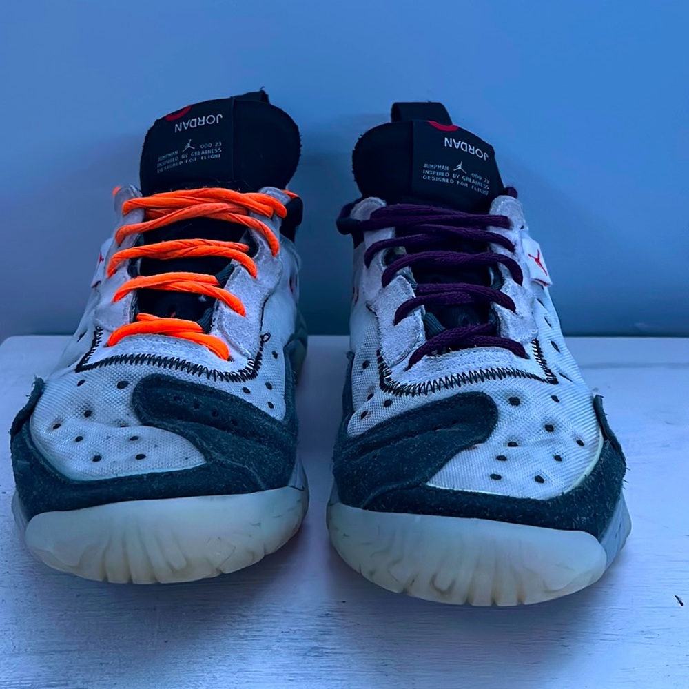 Jordan Delta 2 men’s size 8 good condition